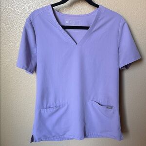 Figs Women's Short Sleeve Lavender Dew Top